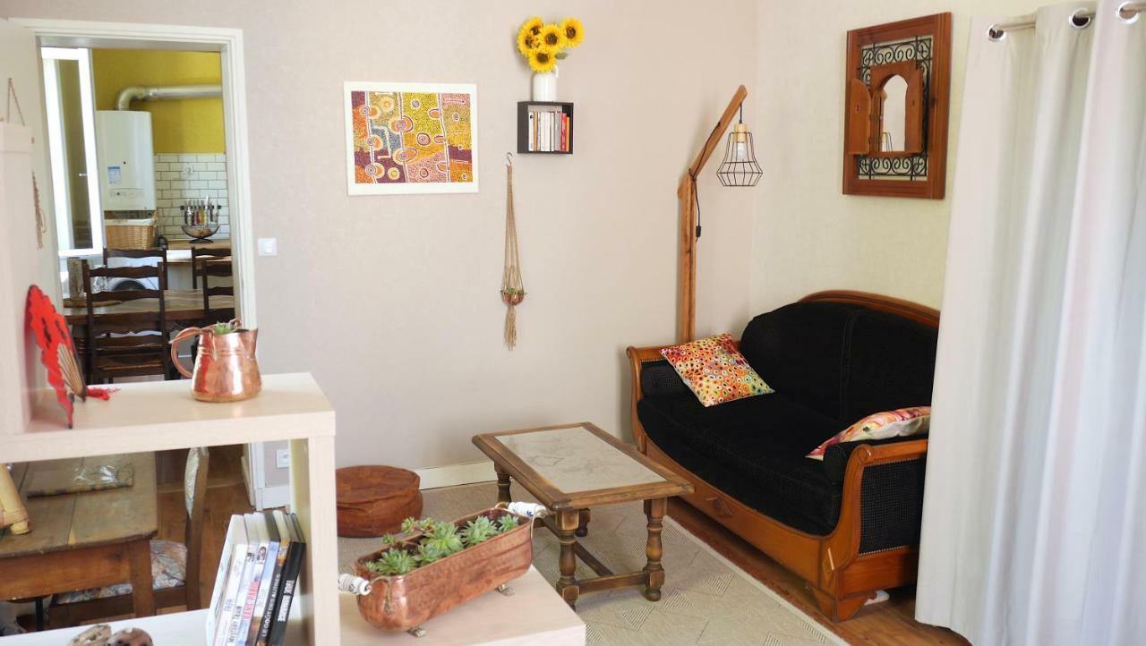 Joli Appartement Vue Sur L'Eglise Perigueux Bagian luar foto